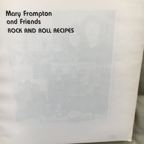 ROCK & ROLL RECIPES  COOKBOOK MARY FRAMPTON & FRIENDS - Picture 11 of 12